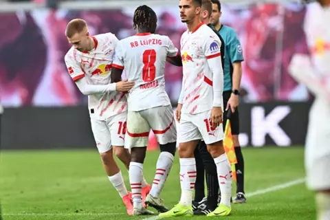  الدوري الألماني.. لايبزيج يخطف الصدارة مؤقتًا.. وسقوط دورتموند